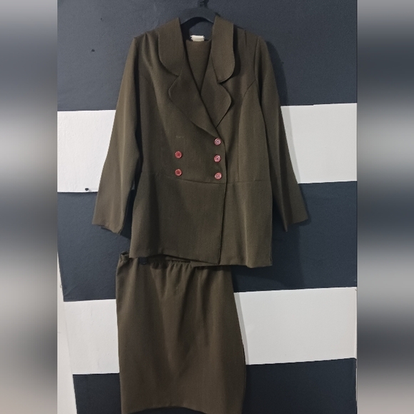 City Studio Women green olive matching set - Picture 3 of 16